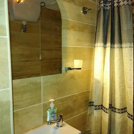 Apartment στούντιο στην πολη των τρελων νερων *